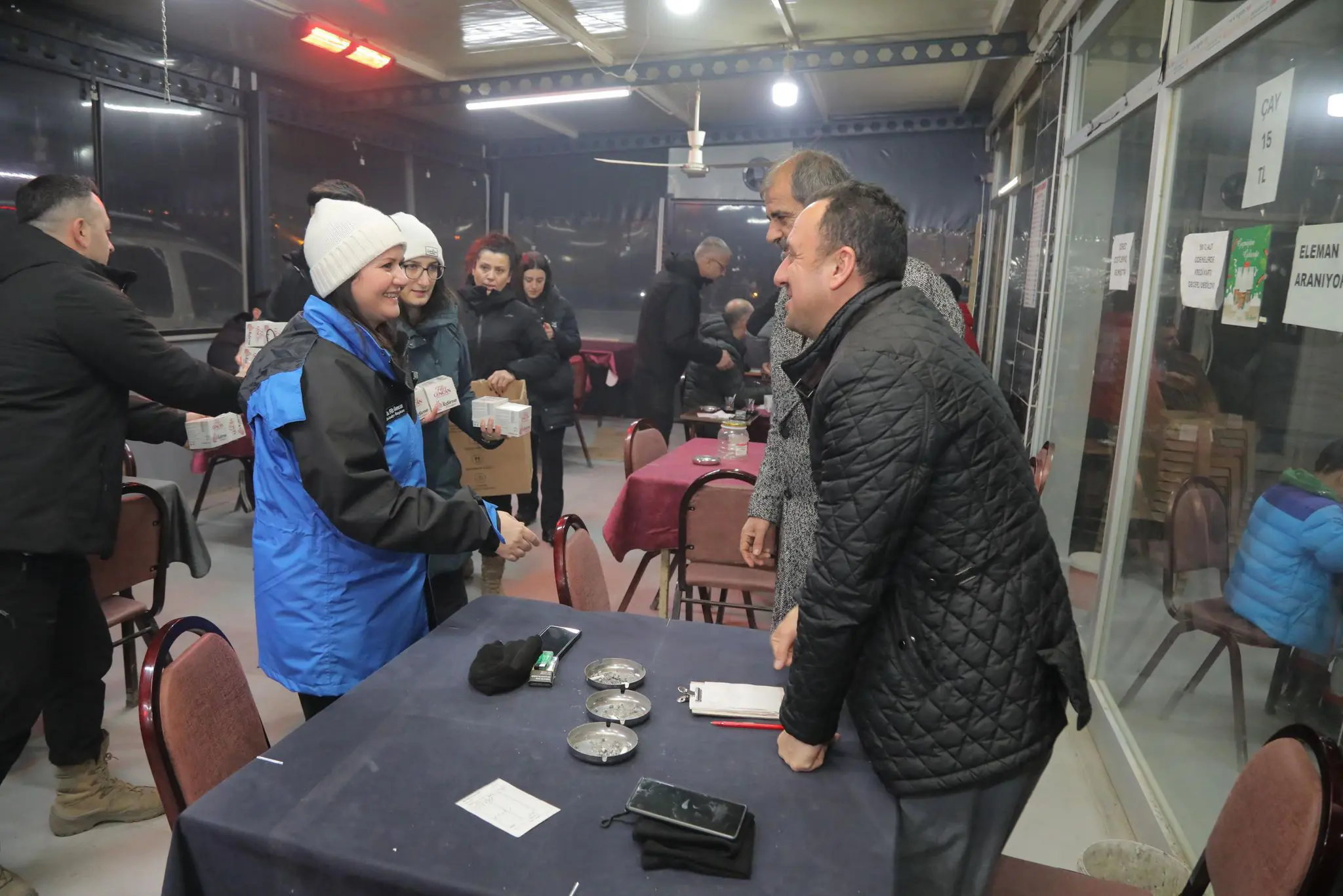 BAŞKAN FİLİZ GENCAN, BERAT KANDİLİ’NDE SAHADAYDI! galeri görseli